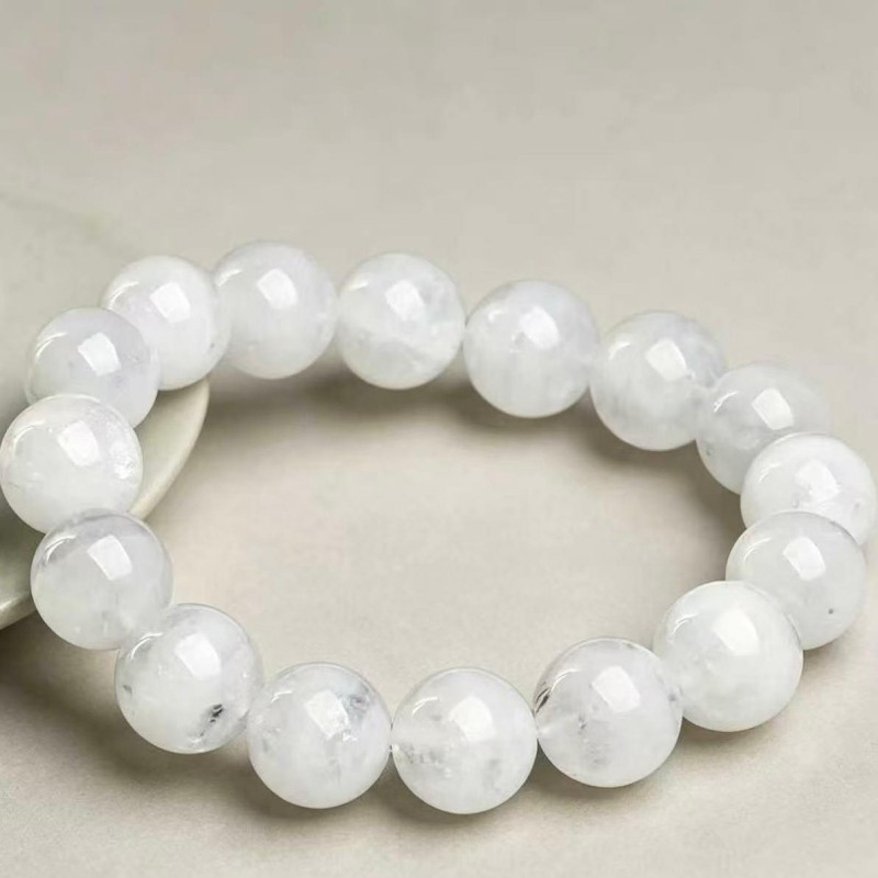 Metal — Clear Quartz: The Anchor of Focus, Clarity, and Execution